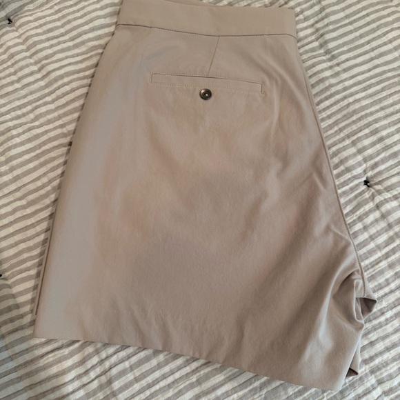 Ministry of Supply Pants - Classic khaki Women's Shorts